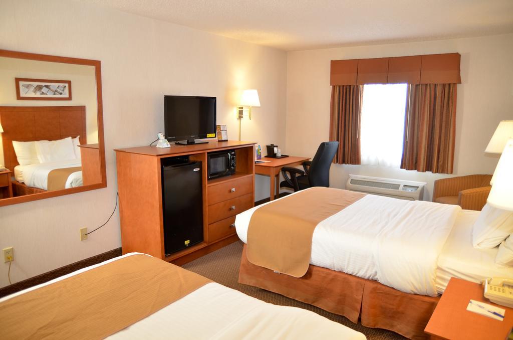 Baymont By Wyndham Port Huron Eksteriør bilde