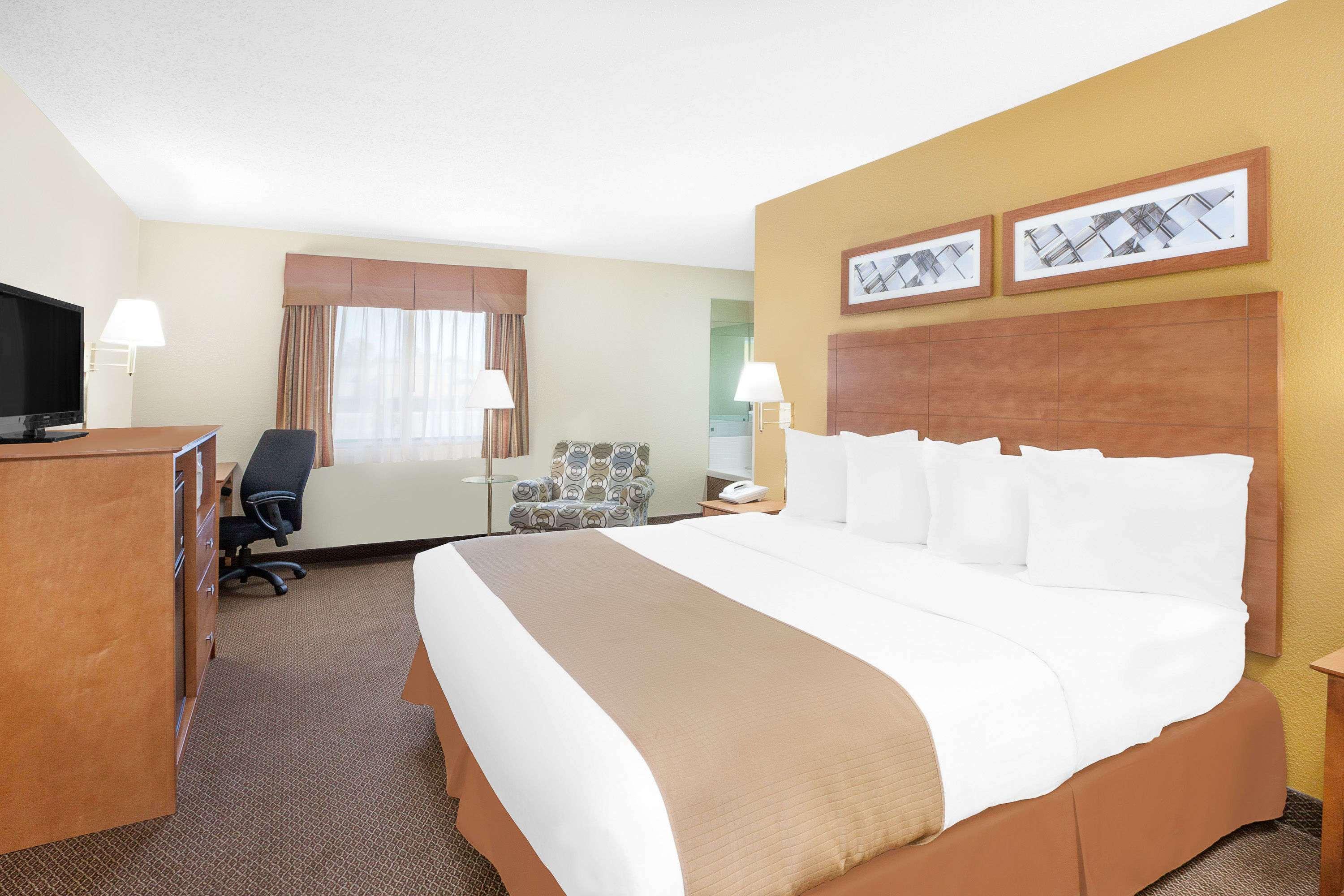 Baymont By Wyndham Port Huron Eksteriør bilde